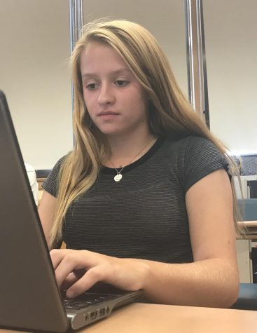 Maeve Parmelee, Junior
