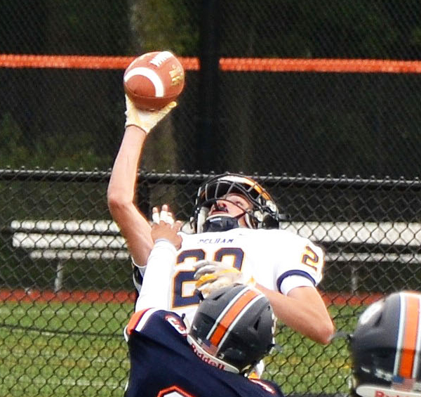 Senior Harry Ravitz stretches for a touchdown catch.