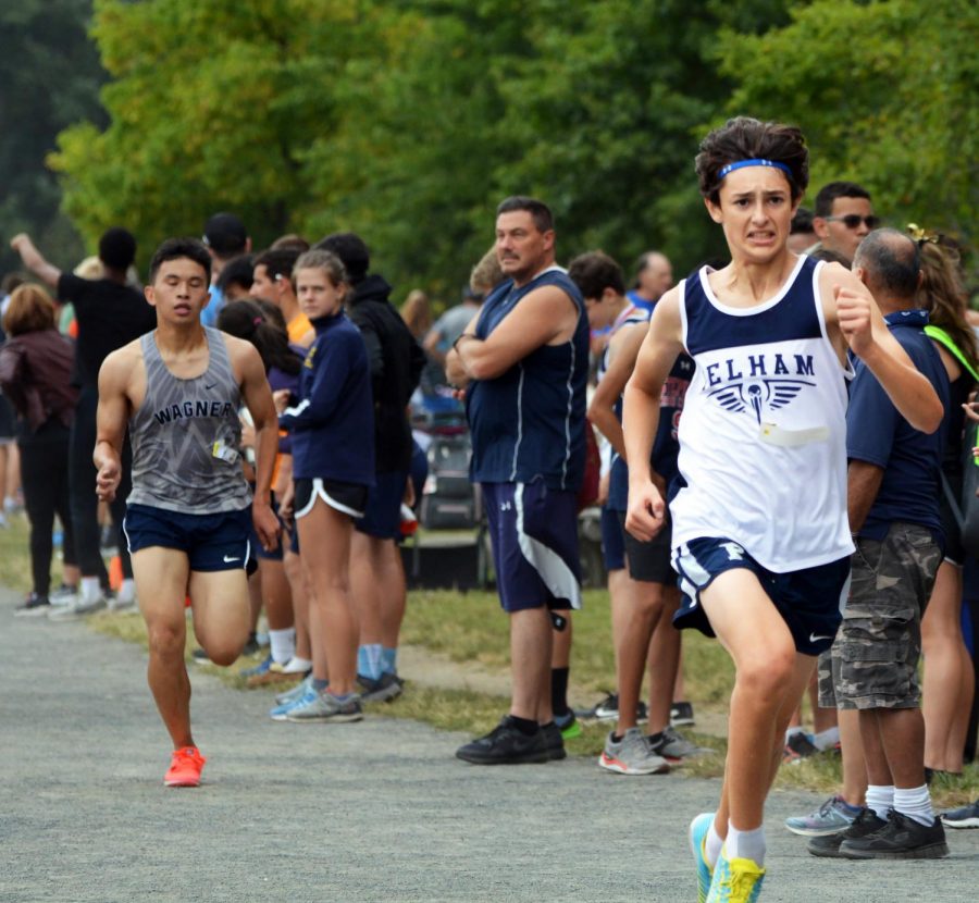 Sophomore Daniel Johnston pushes through to the finish line.