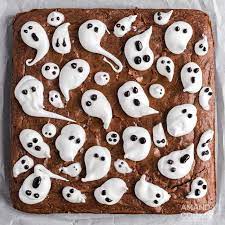 Recipe of the Issue: Ghost Brownies